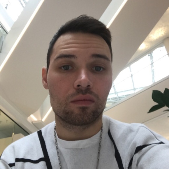 Meet your Posher, Thomas - Picture 2 of 2